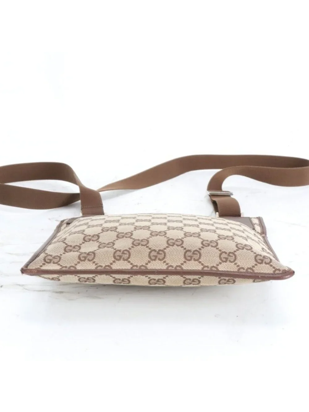 Gucci GG Canvas Leather Shoulder Bag Crossbody Messenger Brown